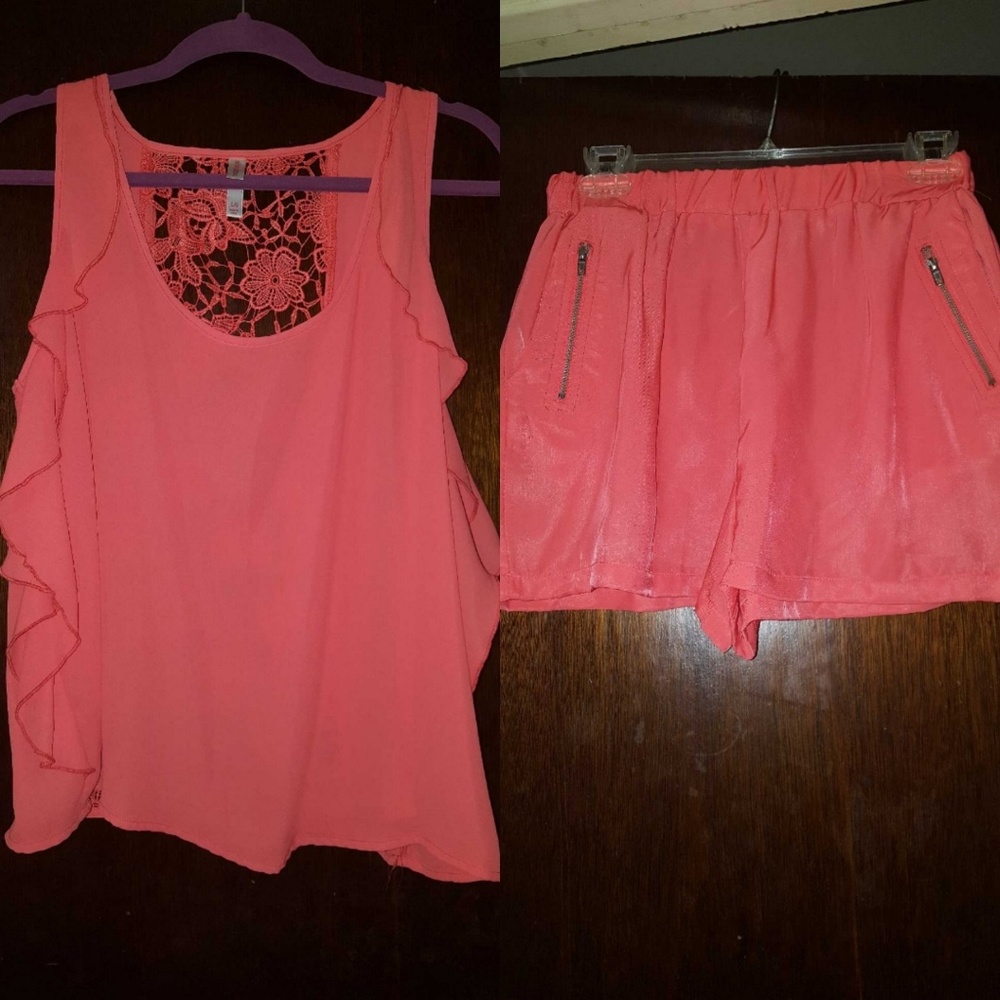 Coral Tank & Short Set Top Size L Bottom Size M